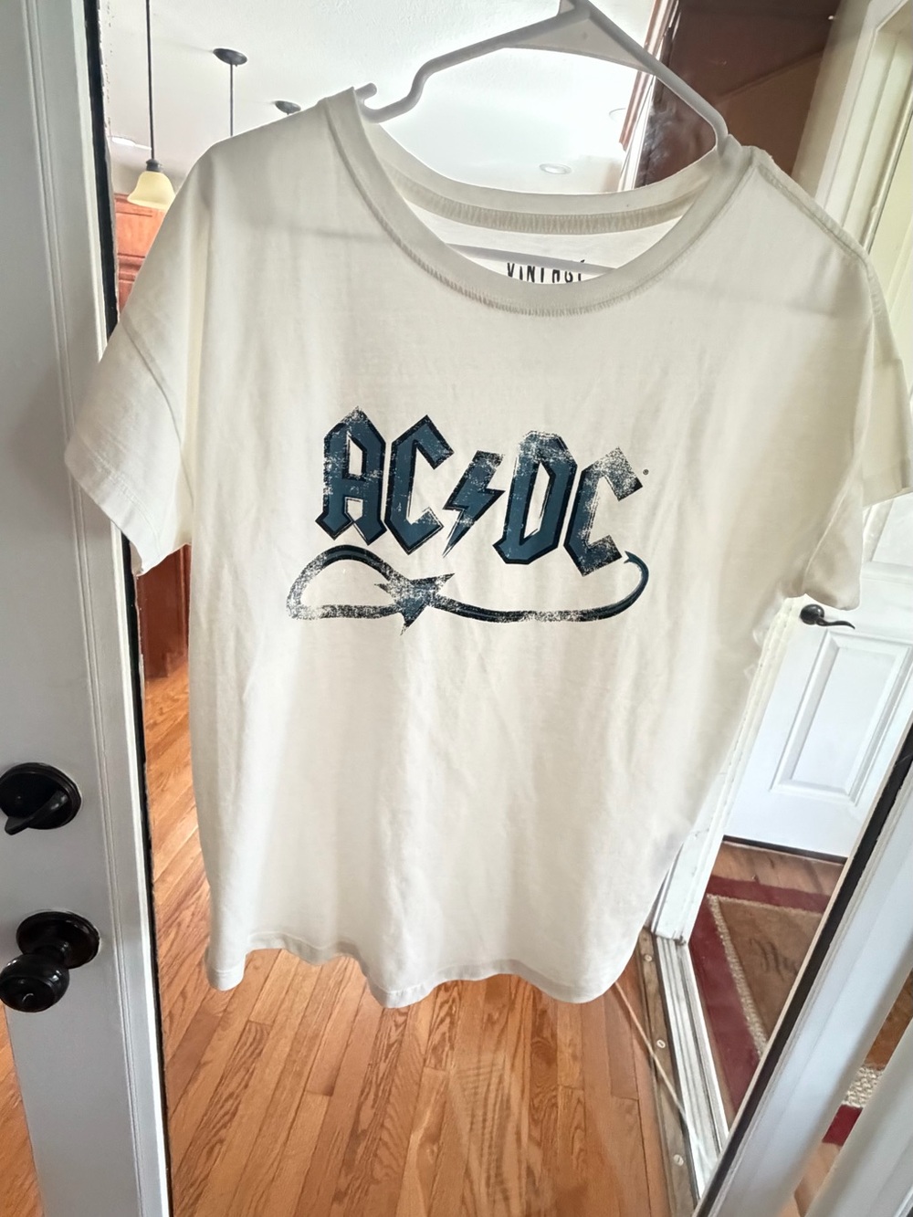 Vintage Canvas AC/DC Graphic Band Tee - Off White Distressed  Oversized Small